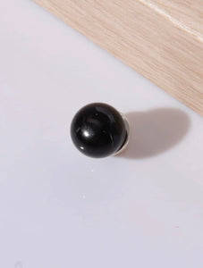 Black Hijab-Button Pin