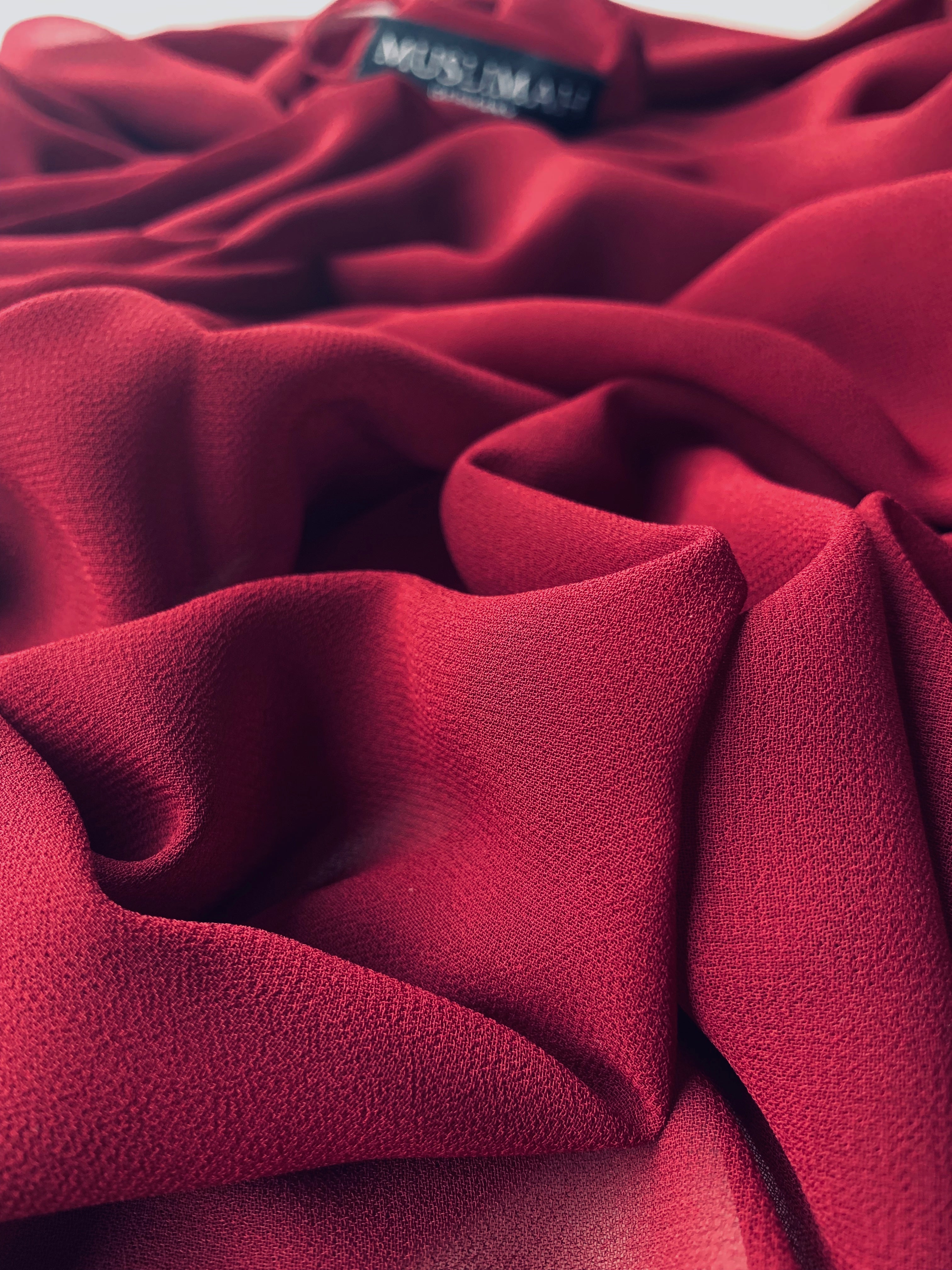 Maroon Premium Chiffon Hijab - Muslimah.de